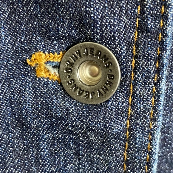 DKNY Dark Denim Tapered Waist Casual Work Western Y2K Jean Jacket- Sz M/L - Picture 5 of 16